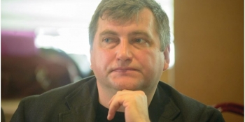 Органи влади хочуть «підім’яти під себе» журналістське самоуправління – погляд з Білорусі на законопроект Бородянського