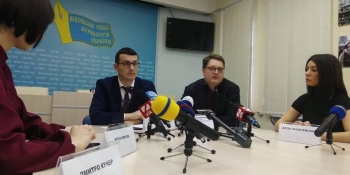 «Виправдання агресії, поділ журналістів на «правильних» та «неправильних» – цинічний підхід», – учасники дискусії в НСЖУ