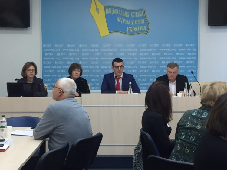 Медіаініціативи міністра Бородянського загрожують свободі слова і послаблюють ЗМІ 17 пленум