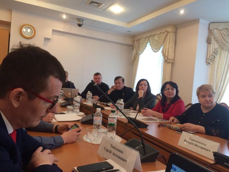 Потрібна політика протекціонізму для вітчизняної друкованої преси – голова НСЖУ