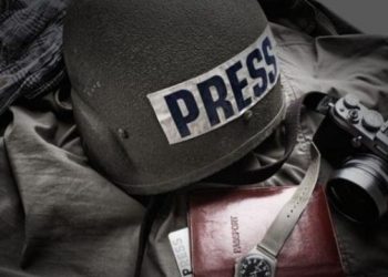 Воєнкори закликали Президента допускати журналістів на передову на Донбасі