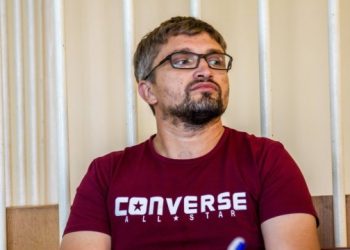 «В умовах тортур СІЗО». Чому затягують суди у справах громадських журналістів із Криму