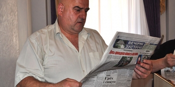 Газетярі Хмельниччини закликають передати приміщення реформованих видань у власність редакцій 20 Газетярі Хмельниччини закликають передати приміщення реформованих видань у власність редакцій