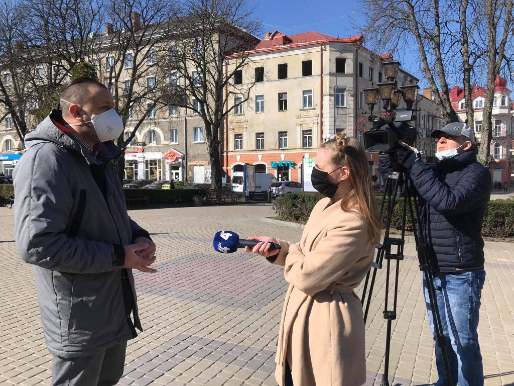 На карантині у Тернополі намагаються робити «максимально позитивний контент» і не «транслювати напругу»