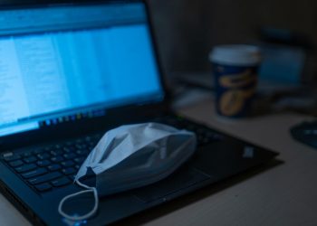 Українські ЗМІ на карантині різко втрачають доходи та накопичують борги, – дослідження НСЖУ