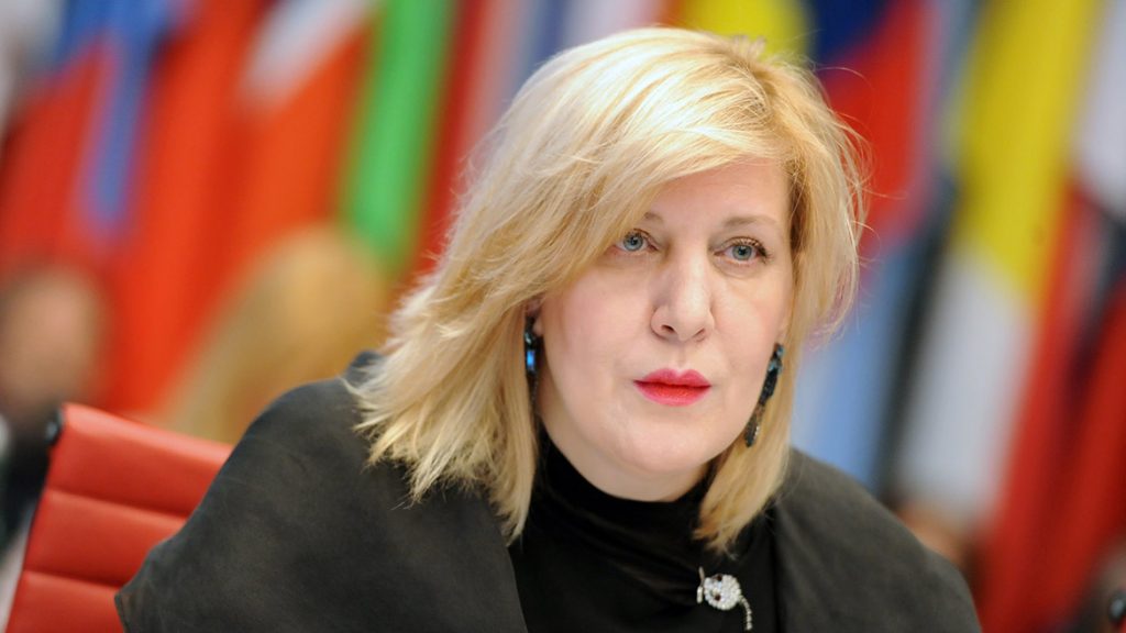 Під приводом боротьби із коронавірусом політики не повинні утискувати свободу слова, – Дуня Міятович