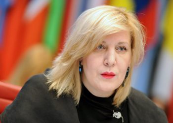 Під приводом боротьби із коронавірусом політики не повинні утискувати свободу слова, – Дуня Міятович