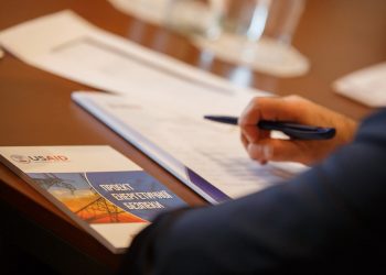 2 червня запрошуємо журналістів на прес-конференцію (вебінар) «Борги населення за комунальні послуги: як аналізувати проблему»