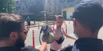 Два дні під час акцій протесту у Києві активісти перешкоджали діяльності «не таких» журналістів