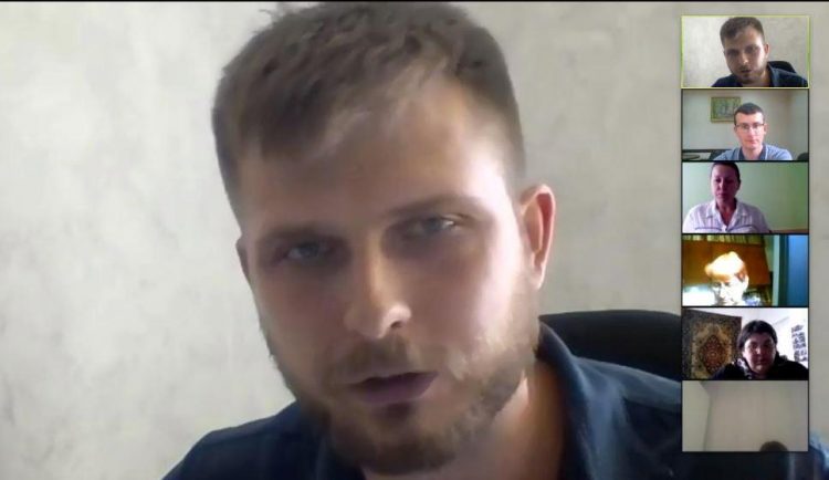 «Коли телеоператори тільки розкладають камери, ми вже передаємо інформацію» - Андрій Павловський про телеграм-журналістику 17 «Коли телеоператори тільки розкладають камери, ми вже передаємо інформацію» – Андрій Павловський про телеграм-журналістику