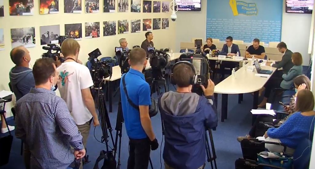”Журналісти проти законопроєкту про медіа”. Пресконференція про скандальний проєкт щодо регулювання онлайн-ЗМІ