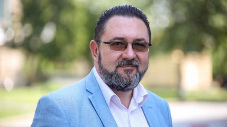 Не спрямований на захист свободи слова, – місцеві журналісти звертаються до керівника осередку партії «Слуга народу» Потураєва