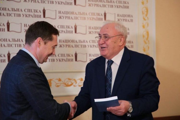 «Конкурс «Четверта влада» - і конструктивна співпраця, і підтримка медіа», – Ярослав Климович 17 «Конкурс «Четверта влада» - і конструктивна співпраця, і підтримка медіа», – Ярослав Климович 1