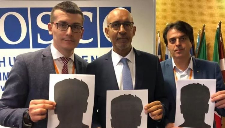 «Продовжуємо спільну боротьбу», - Арлем Дезір залишає посаду Представника ОБСЄ з питань свободи медіа 17 «Продовжуємо спільну боротьбу», – Арлем Дезір залишає посаду Представника ОБСЄ з питань свободи медіа