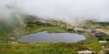 Озеро Несамовите, Шпиці, туман і море вражень