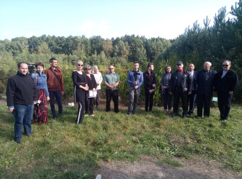 НСЖУ провела заходи на Алеї пам’яті журналістів Прикарпаття 3