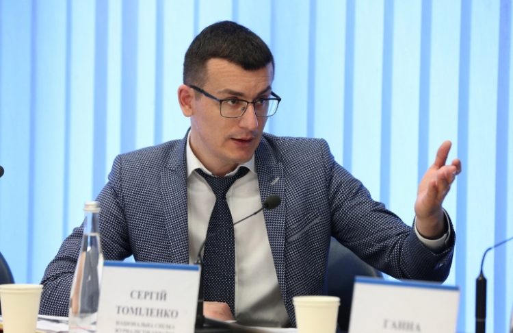 Вплив епідемії COVID-19 на журналістику та локальні медіа в Україні 17 Вплив епідемії COVID-19 на журналістику та локальні медіа в Україні