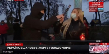На тележурналістку Віолетту Товкес напали в прямому ефірі в центрі Києва