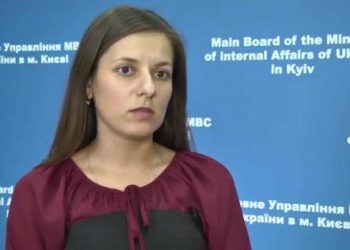 «Не женіться за сенсаційними кадрами, а подбайте про свою безпеку», – представниця Нацполіції журналістам