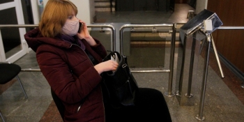 У Нацраді єдине місце для учасників «онлайн»-засідання  – хол відомчого приміщення, – НСЖУ