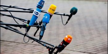 Ризики для свободи слова і онлайн- та друкованих ЗМІ, – Європарламент про українські медіареформи