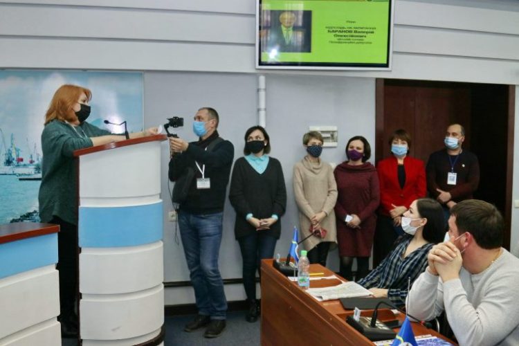 Журналісти Бердянська вимагають від міського голови припинити цькування колег, а від поліції - реагувати на перешкоджання 17 Журналісти Бердянська вимагають від міського голови припинити цькування колег, а від поліції – реагувати на перешкоджання