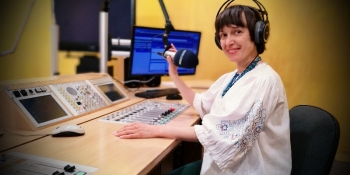 На протест проти скорочення регіонального Суспільного мовлення звільнилася авторитетна журналістка Ольга Вакало