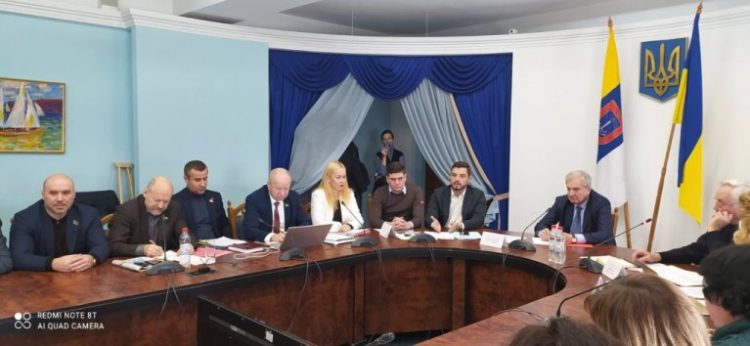 Головний біль преси – проблемна поштова доставка, – одеські редактори