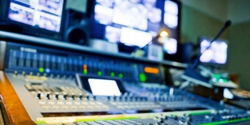 Лише половина регіональних телерадіокомпаній підтримує Закон «Про медіа», – НСЖУ