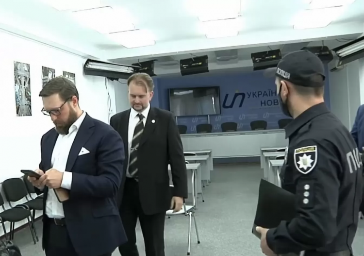 Нацполіція оперативно відреагувала на блокування прес-центру столичного інформагентства