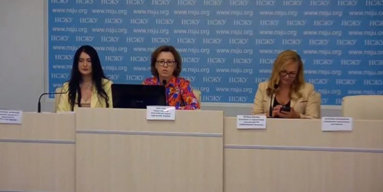 Безпека жінок-журналісток – наріжний камінь демократії 17 Безпека жінок-журналісток – наріжний камінь демократії