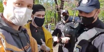 Поліцейський, який перешкоджав роботі журналіста «Громадського телебачення», постав перед судом