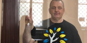 У заарештованого в Криму фрілансера Радіо Свобода Владислава Єсипенка є проблеми зі здоров’ям – дружина