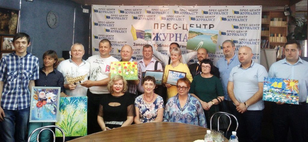 «Рука підтримки», – Запорізька НСЖУ у лідерах з організації благодійних заходів