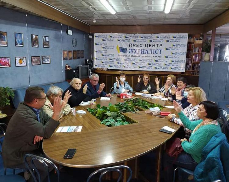 «Азовські зорі». У Запоріжжі активно планують заходи спілки журналістів на 2022 рік 17 «Азовські зорі». У Запоріжжі активно планують заходи спілки журналістів на 2022 рік
