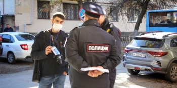 НСЖУ засуджує затримання російською поліцією в Криму громадянських журналістів