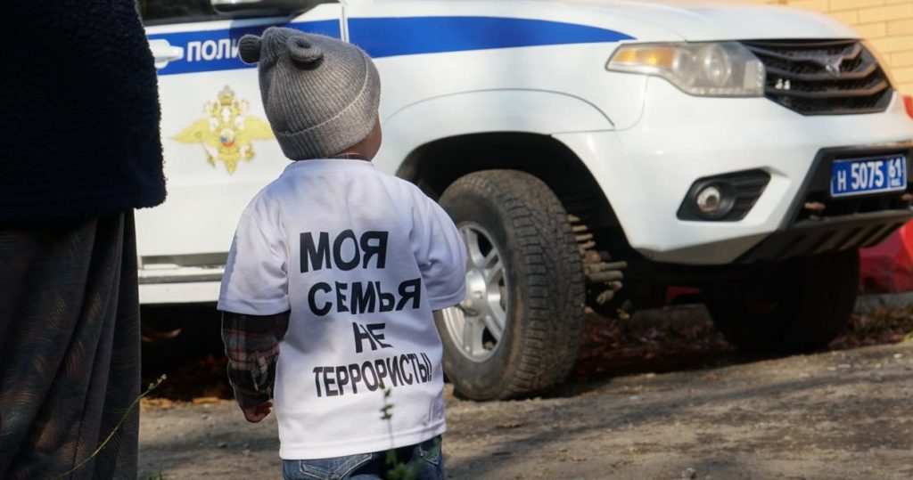 У Криму захисту потребують вже й діти безлічі заарештованих батьків, – журналіст Антон Наумлюк