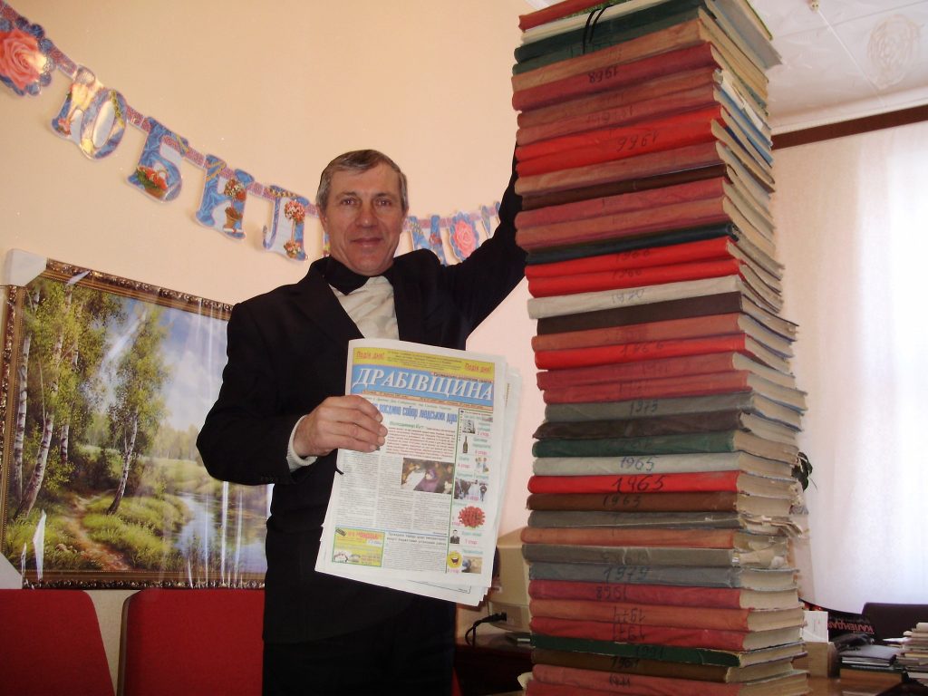 Покликання – Журналіст! Микола Комнатний святкує 50-років роботи в місцевій газеті