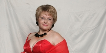 Журналістка з Чернігівщини працює в журналі “Натали”, а живе в селі Жукля