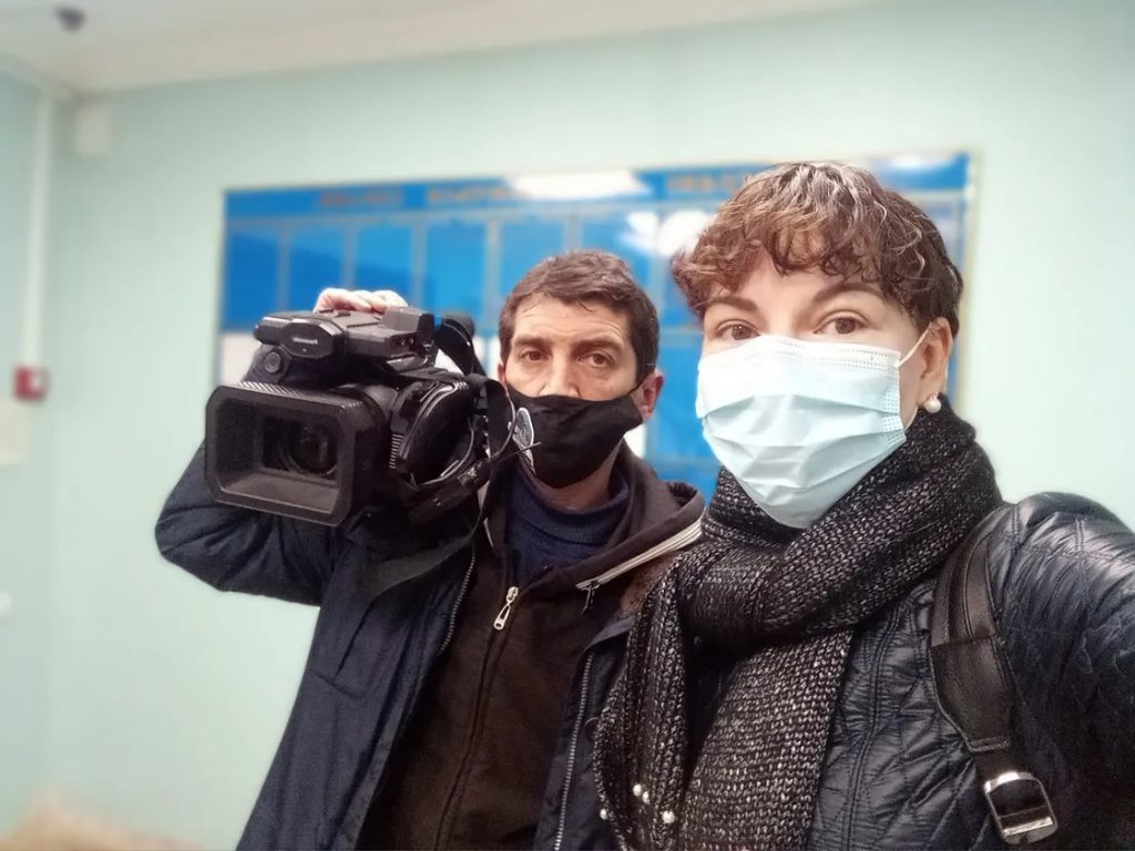 Кореспондентку-розслідувачку Любов Величко не пустили до суду Києва. Вона написала заяву в поліцію