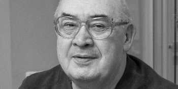 “Ще свіжі в памяті влучні фейлетони”…. (співчуття)