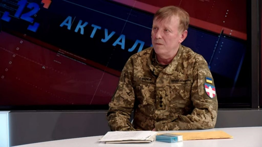 «Журналісти всі на війні. Просто одні у військовій формі, інші в студії», – секретар НСЖУ Володимир Данилюк