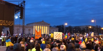 Десятиліттями ФРН підтримувала вільну пресу у Східній Європі. Зараз німці солідарні з українськими журналістами