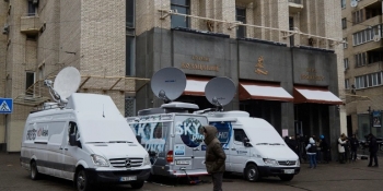 В Україні війна означає нові воєнні готелі для журналістів