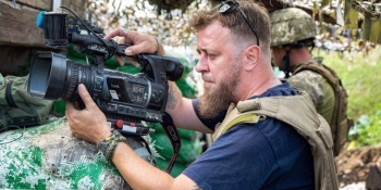 Ще один порятований медійник з Маріуполя