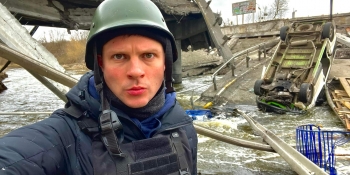 «На Донбасі було страшно, але це було тимчасово. А зараз ти постійно в такому стані», – військовий журналіст Олексій Продайвода