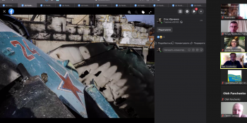 «Те, що знімаю я та мої колеги, буде використовуватися роками після війни», – фотожурналіст видання «Ґрати» Станіслав Юрченко