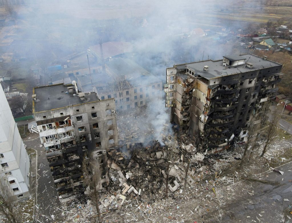 „Найбільше боялися, що вони повернуться знову”, – 35 днів в окупації провела редакторка газети „Вперед” з Бородянки Марія Комар