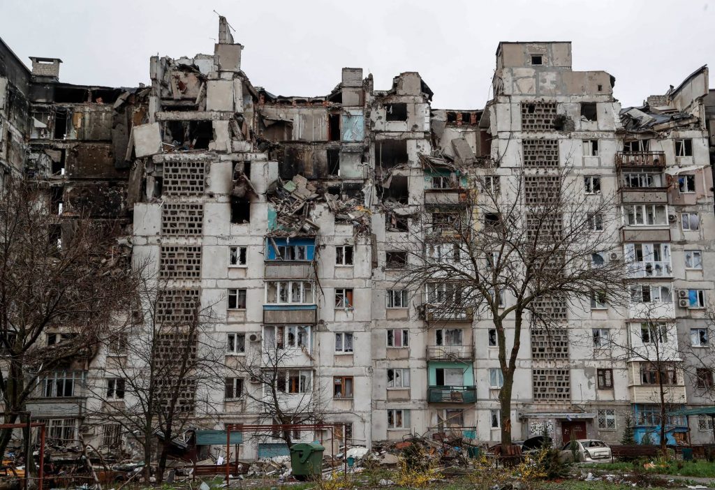 Втрачений зв’язок із 20 журналістами з Маріуполя, – НСЖУ