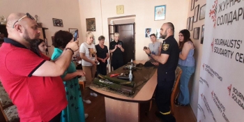 Журналісти опановували правила поводження з вибухонебезпечними предметами